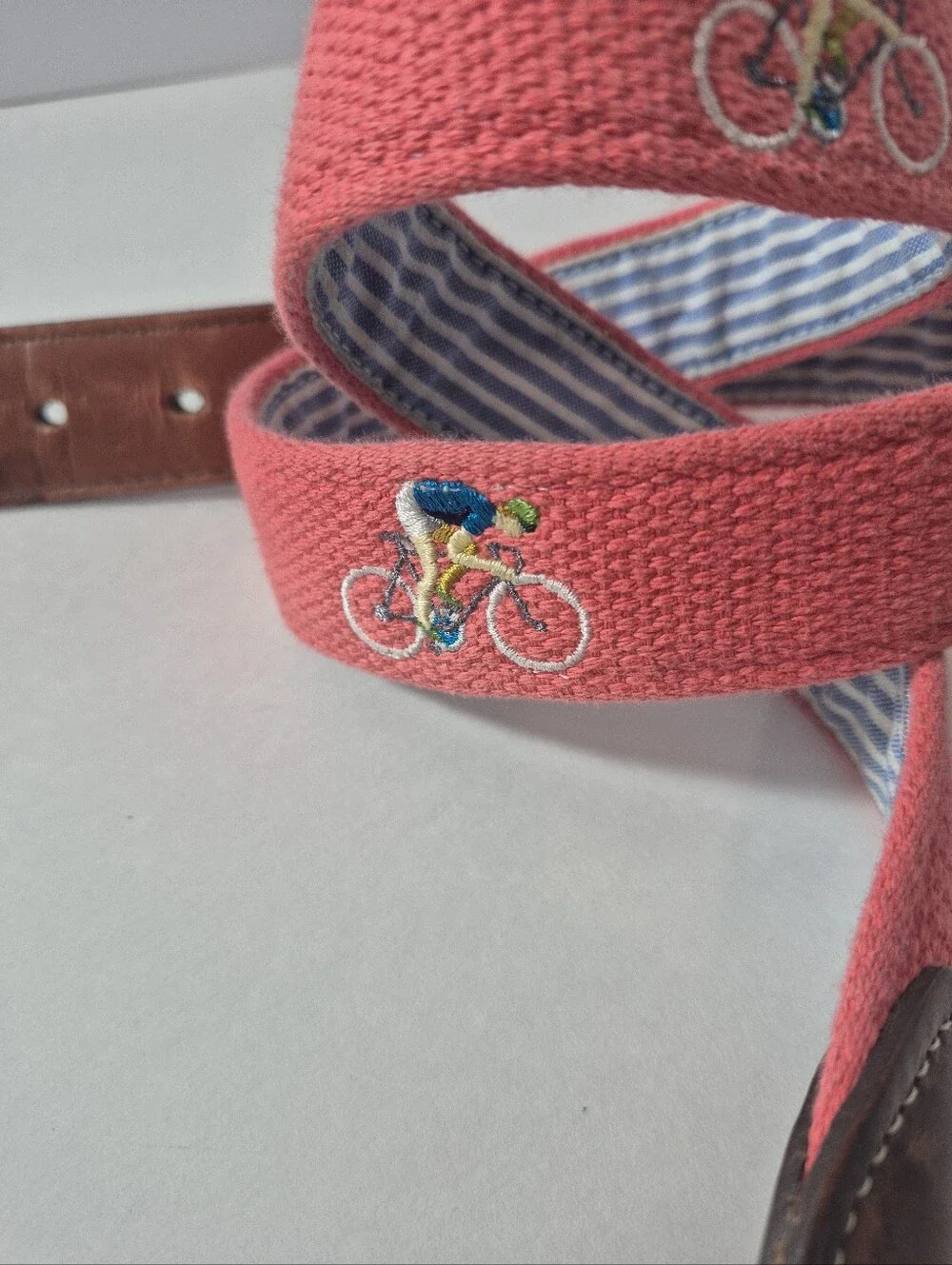 Bird Dog Bay Men’s Blue/Pink Embroidered Belt 34/35  Brass